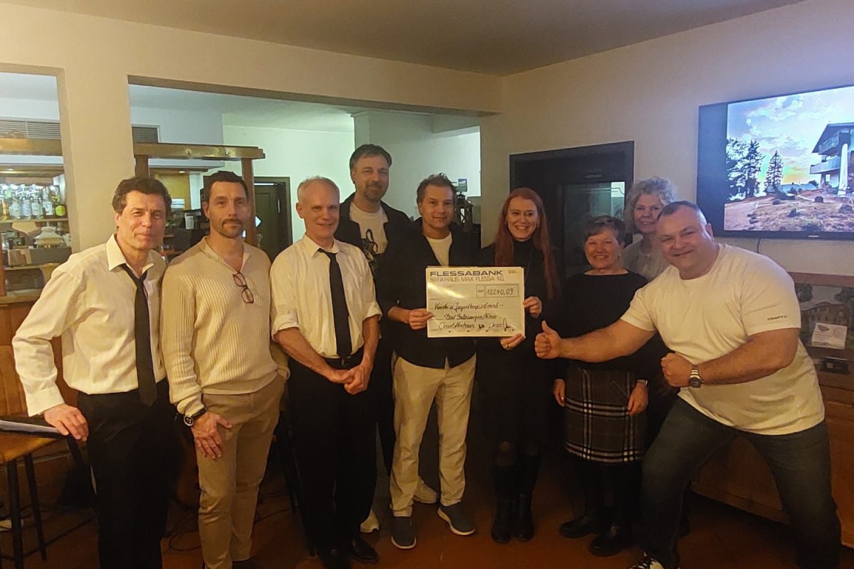 Spende 10240,09 Euro / Alexander Held und viele Freunde, Musiker, Bekannte, Unternehmer &amp; Sportler